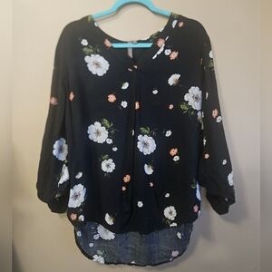 Brina & Em Women's Size XL Black Floral High Low Roll Tab Sleeve Tunic Shirt